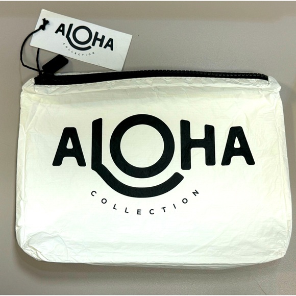 Aloha Collection Small Pouch - Picture 2 of 13